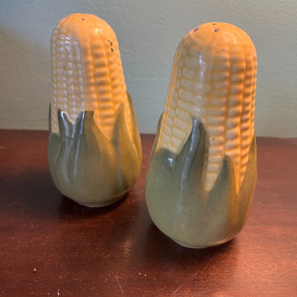 Shawnee Corn King Set of Salt and Pepper Shakers 5 1/4" circa 1955